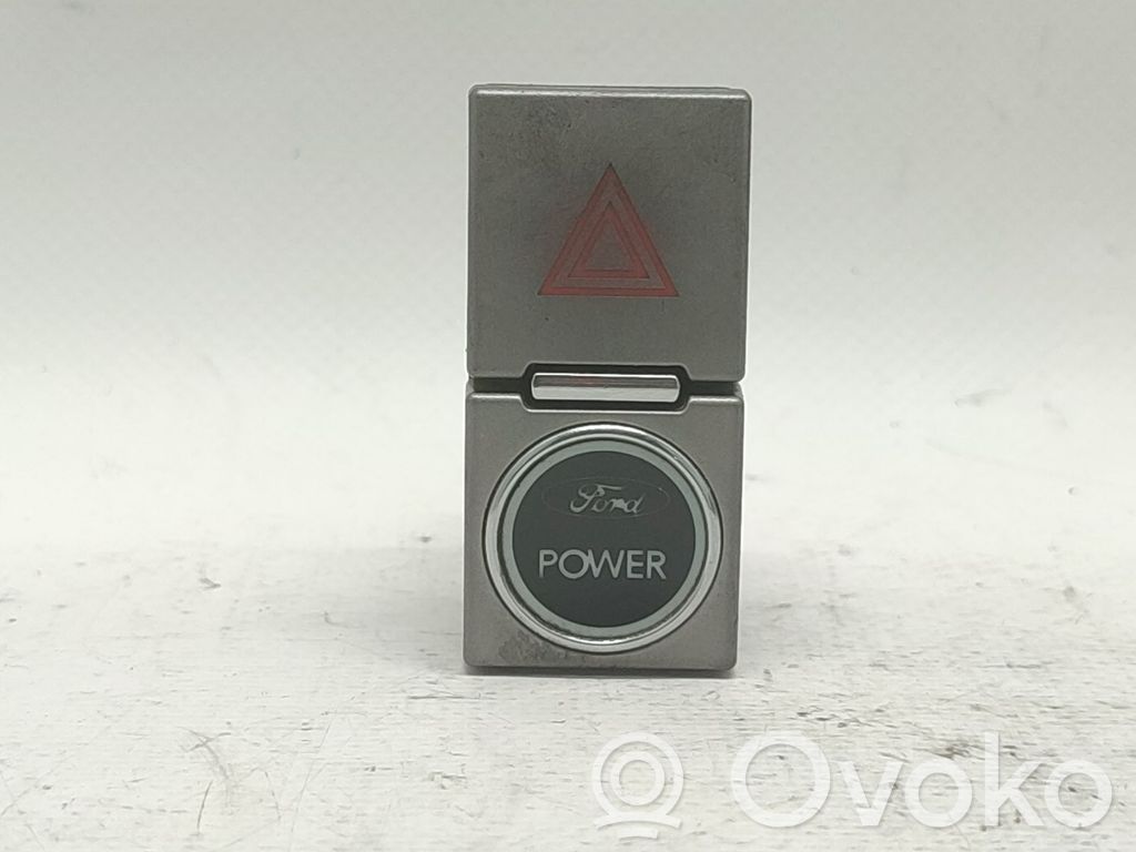Botón interruptor de luz de peligro   1498834,9V4TALRVA