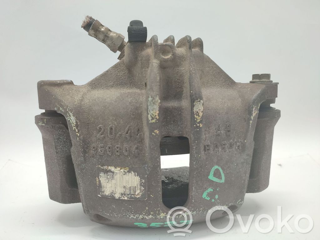 Peugeot 206 Zacisk hamulcowy przedni 