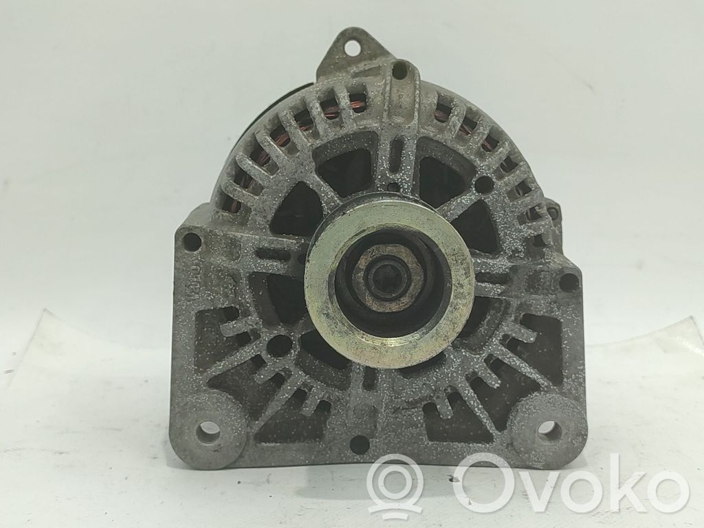 Alternator   8200667618,8200290215