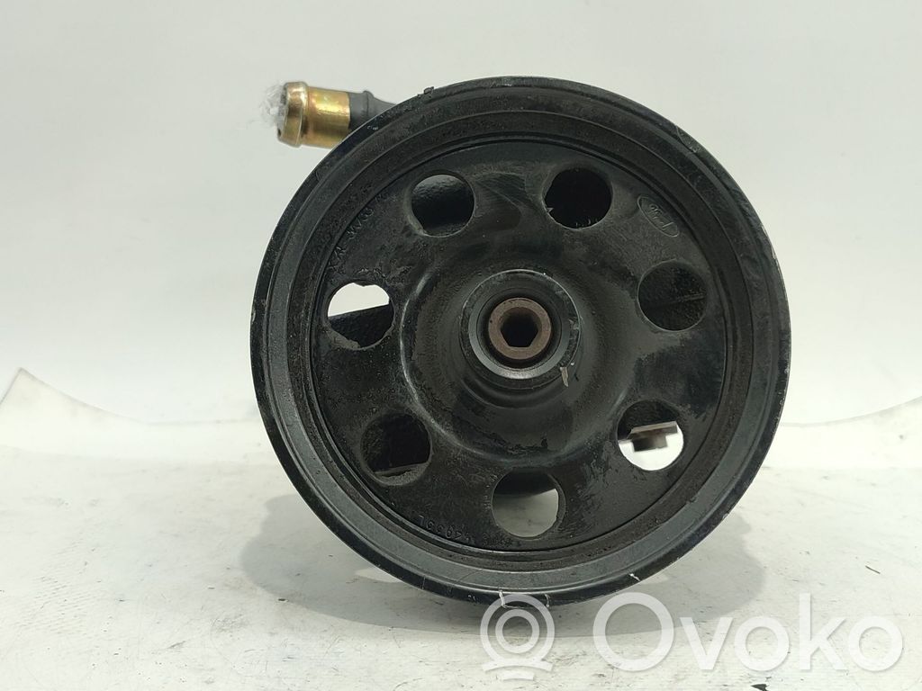 Ford Focus Power steering pump 