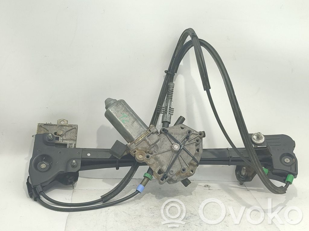 Land Rover Freelander Elektryczny podnośnik szyby drzwi tylnych 