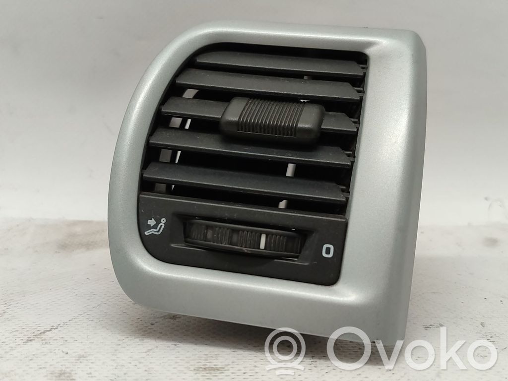 Skoda Fabia Mk2 (5J) Grilă ventilație centrală 