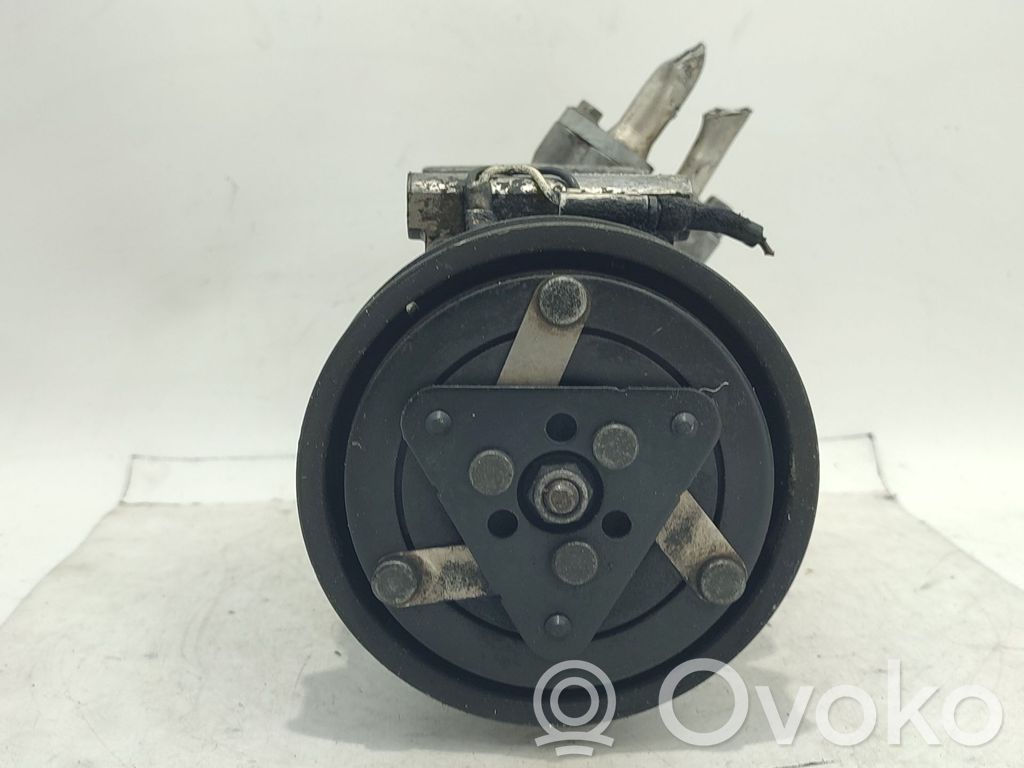 Renault Clio II Compressore aria condizionata (A/C) (pompa)