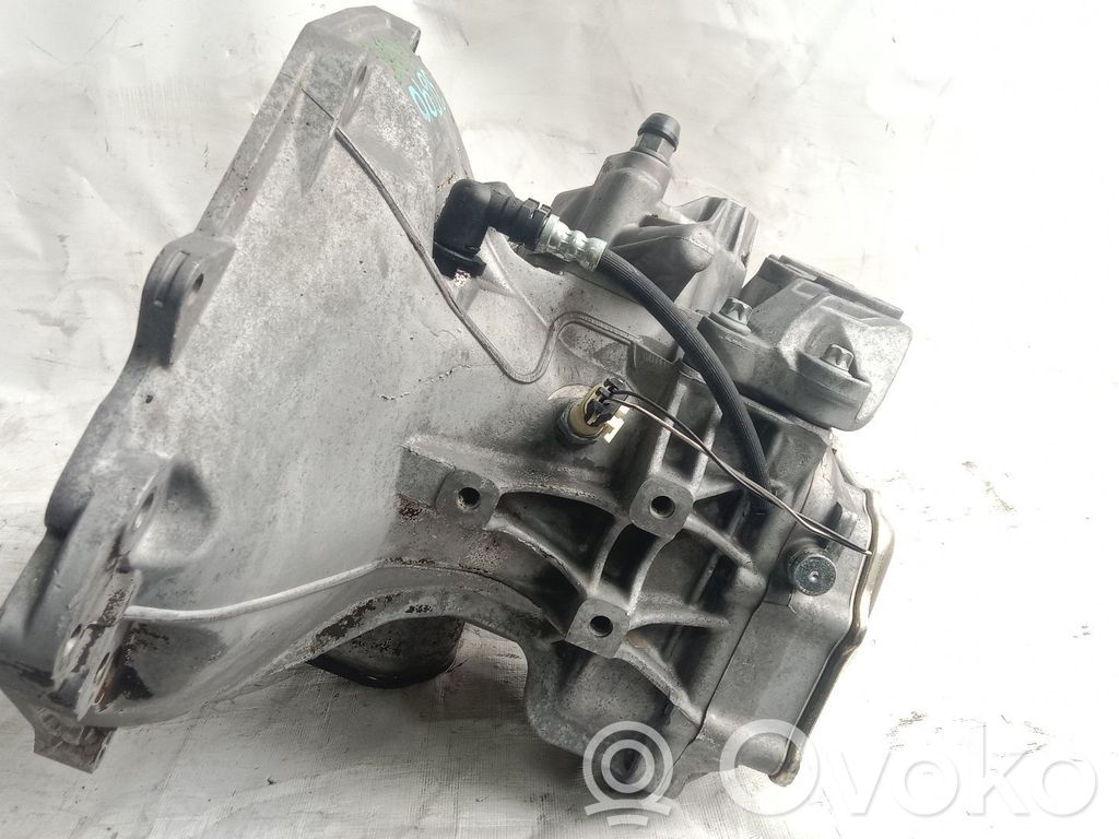 Opel Corsa C Cutie viteze manuală cu 5 trepte 