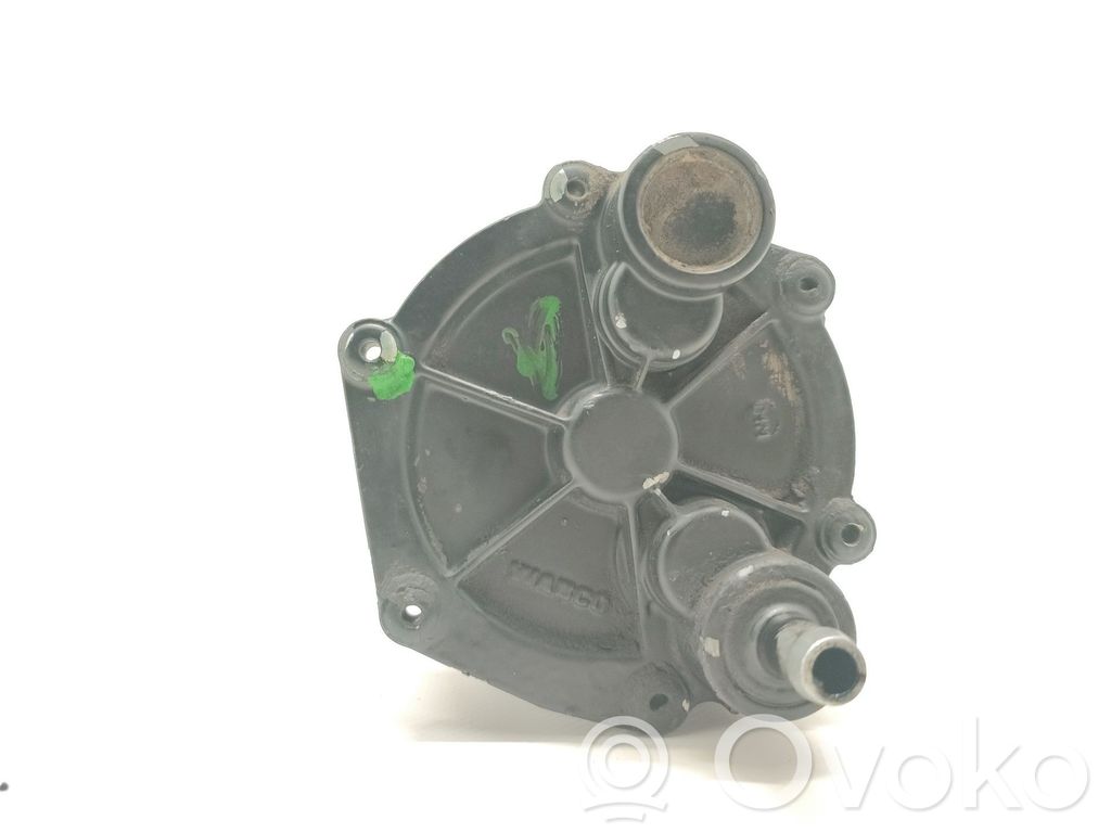 Ford Focus Vacuum pump 