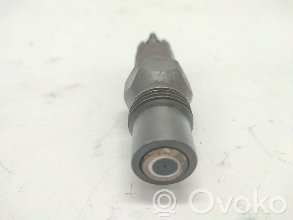 Ford Mondeo MK II Inyector de combustible 