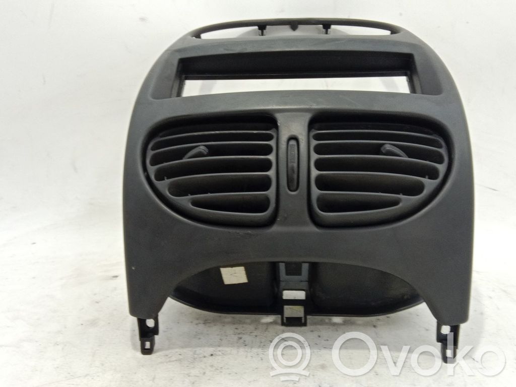 Rejilla de ventilación central del panel   9624663577,9624663577