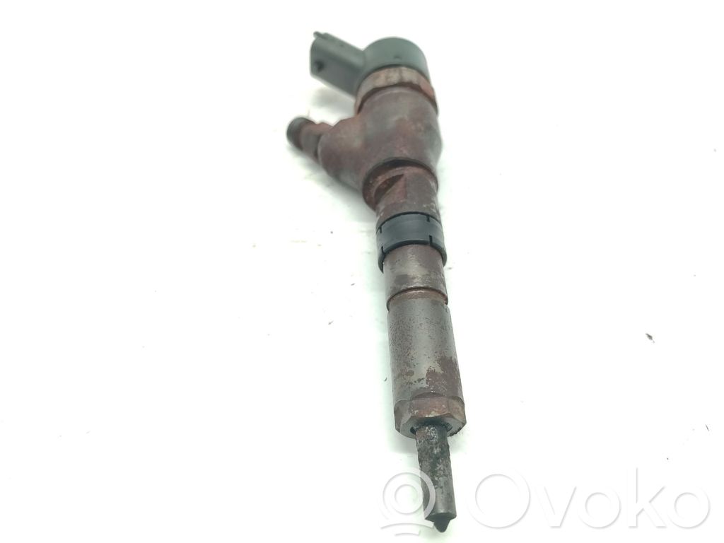 Inyector de combustible   1980H8,9653594280