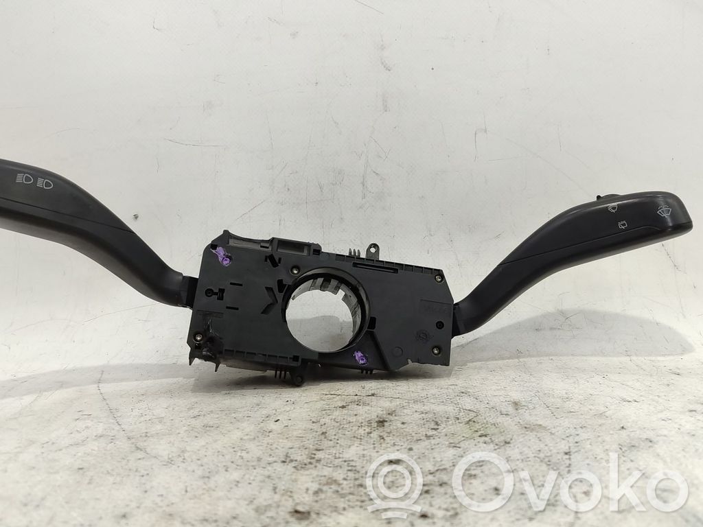 Seat Ibiza III (6L) Interruptor de control multifunción 