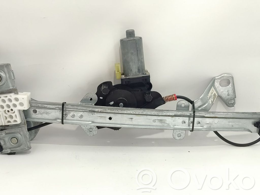 Ford Fusion Macara geam față manuală 