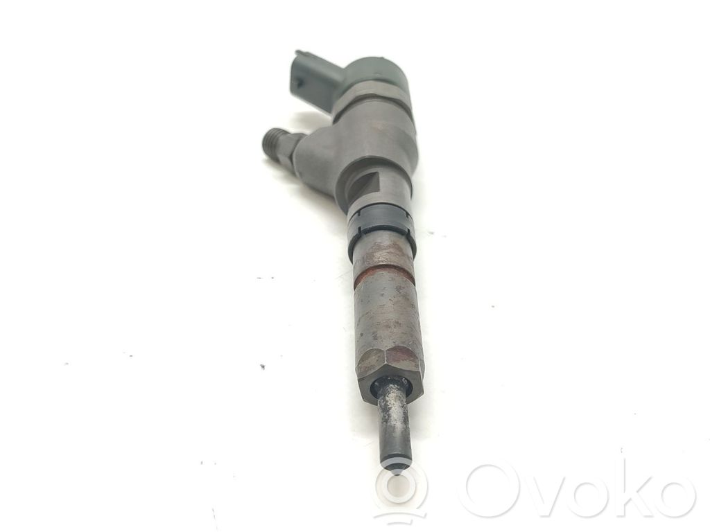 Inyector de combustible   198093,9641742880