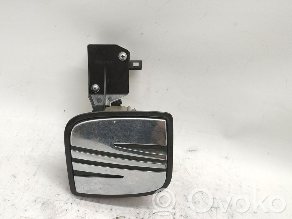 Seat Cordoba (6L) Manecilla externa puerta trasera