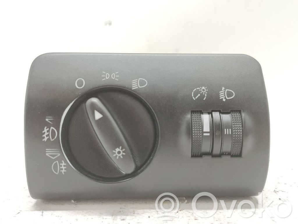 Interruptor de control del panel de luces   4B1941531C,4B1941531C