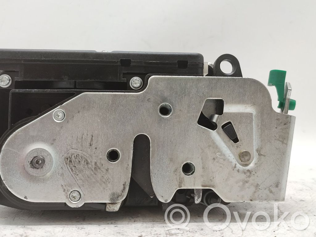 KIA Carnival Tailgate lock latch 