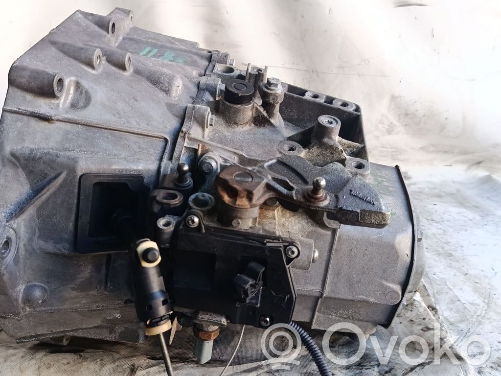Citroen C4 Grand Picasso Cutie viteze manuală cu 5 trepte 