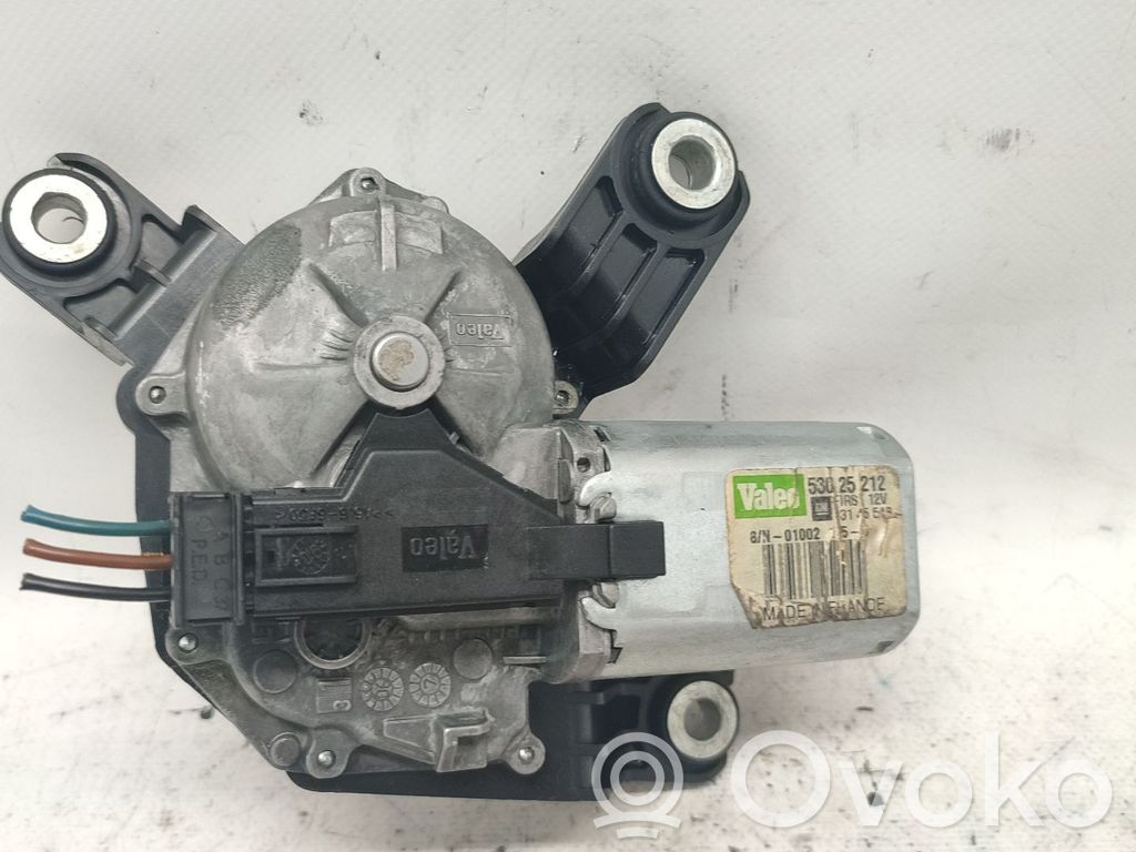 Opel Zafira B Takalasinpyyhkimen moottori 