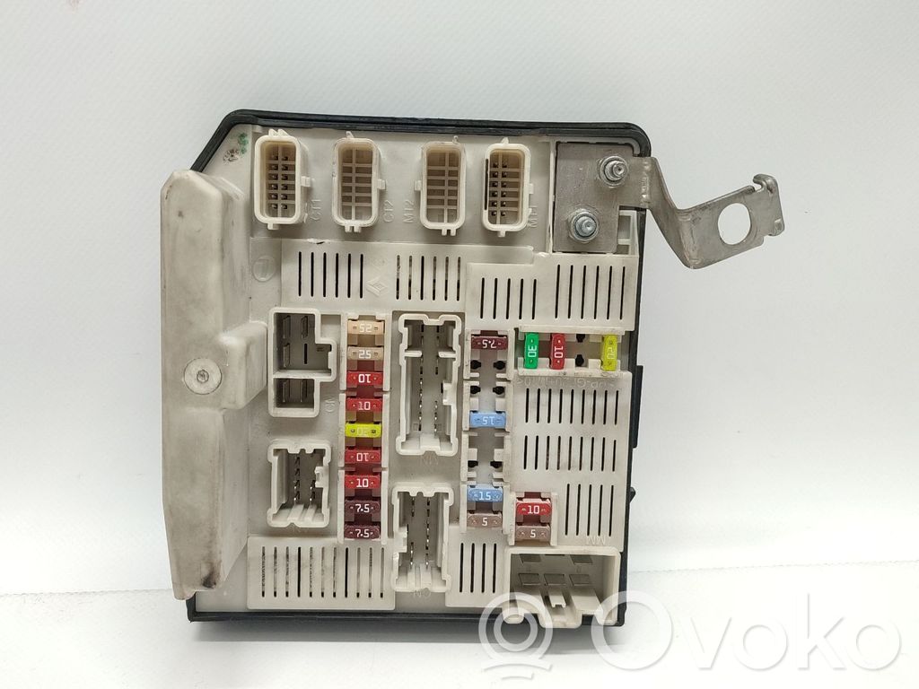 Renault Megane II BSM Control unit