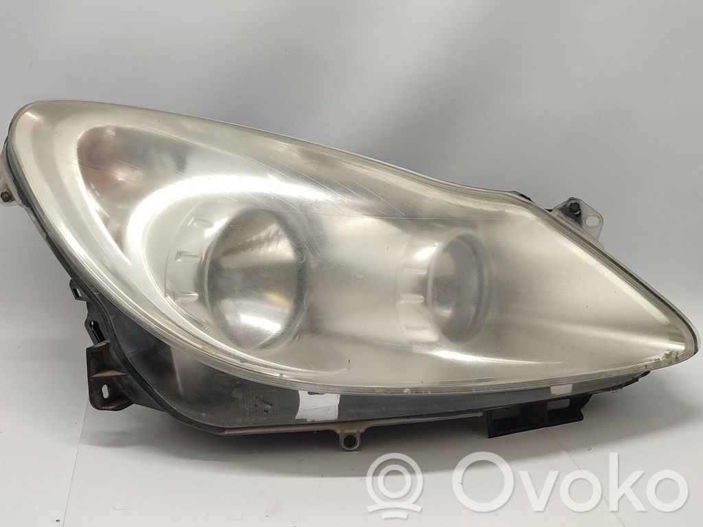 Opel Corsa D Faro/fanale 