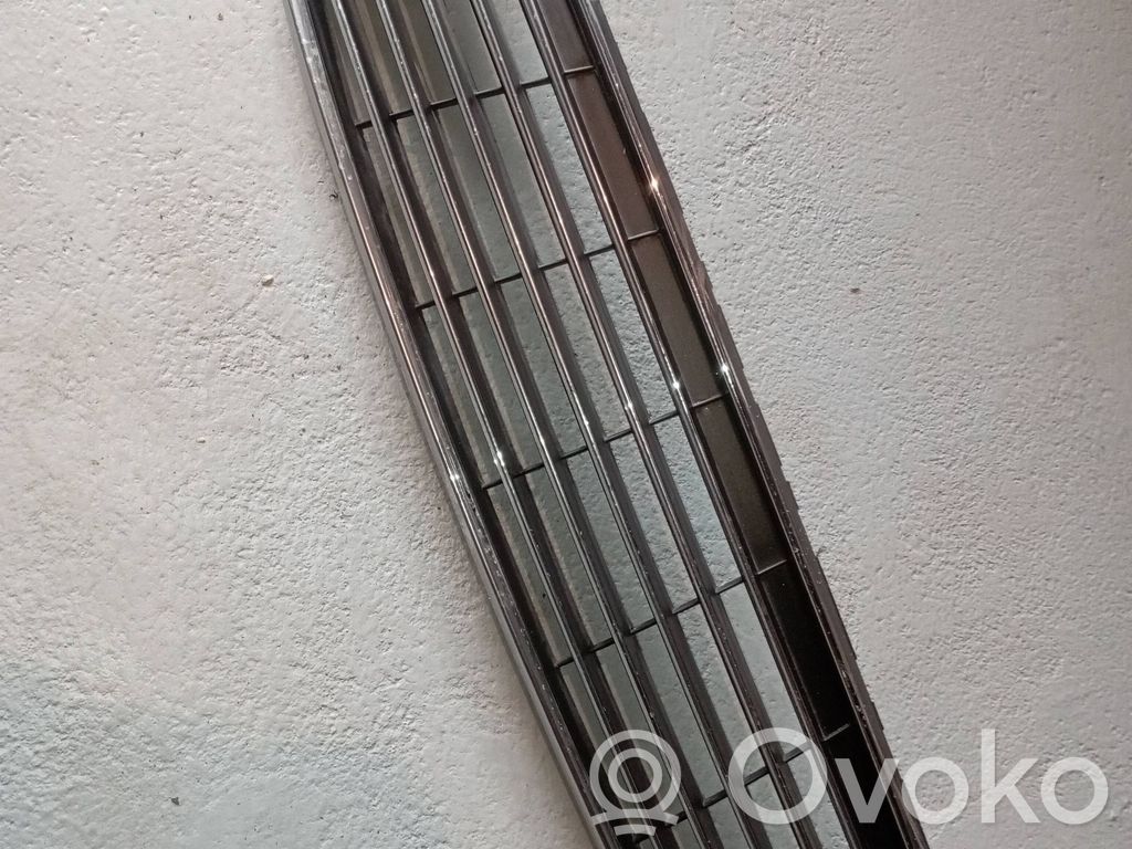 Front grill   F1EB8200CC,9176580100000,18Y53CAE1