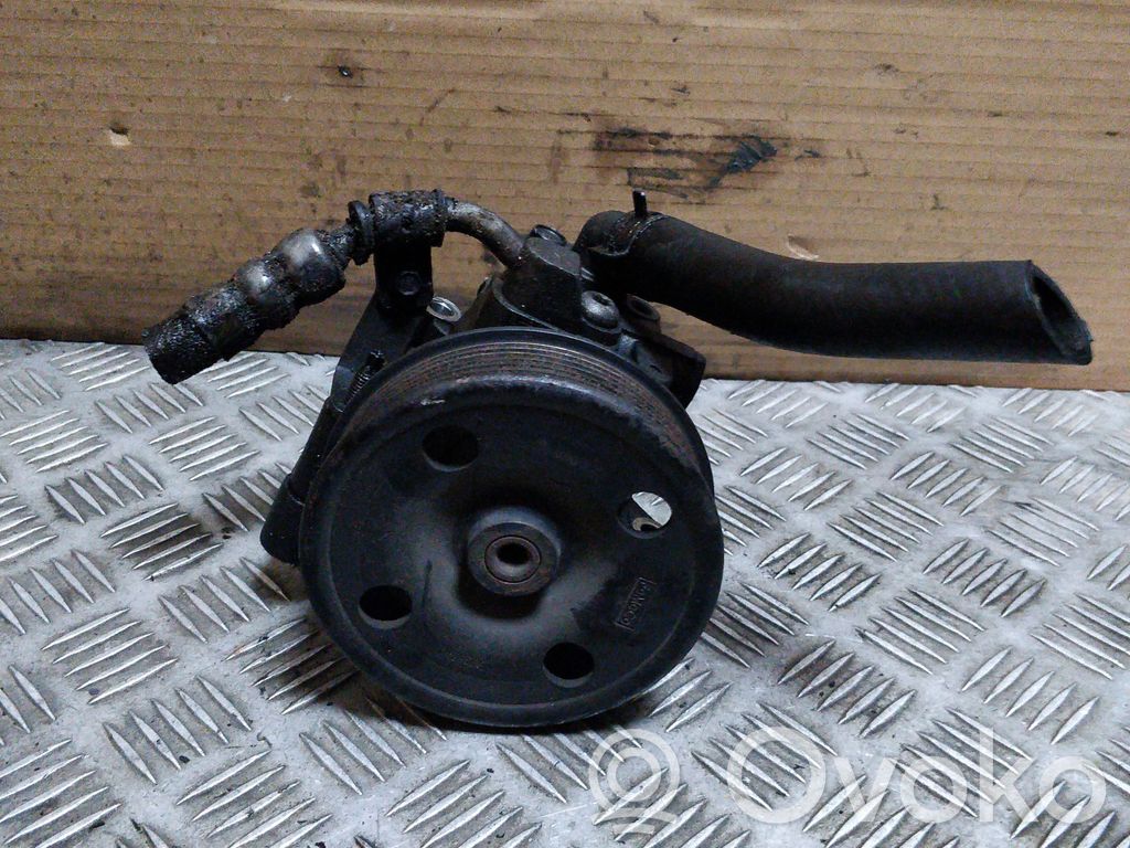 Power steering pump   CC113A696BB