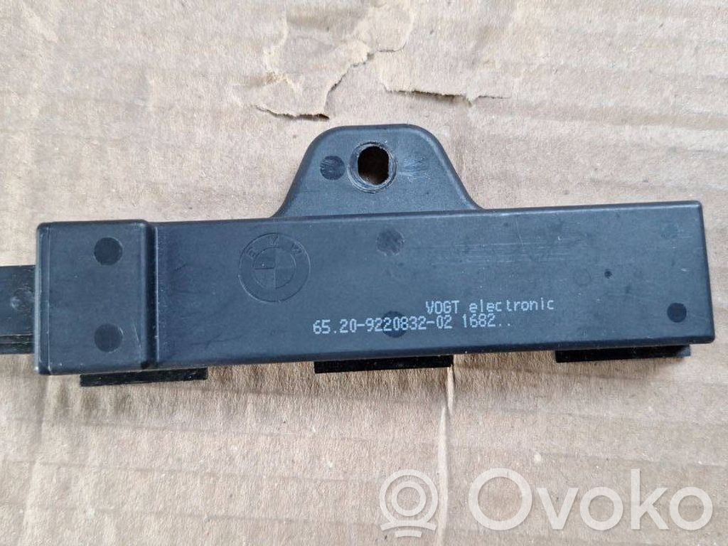 Antenne intérieure accès confort   9220832