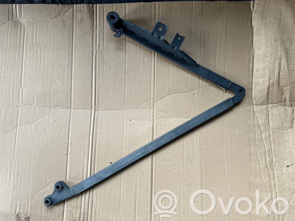 Other engine part   8050436,3310110