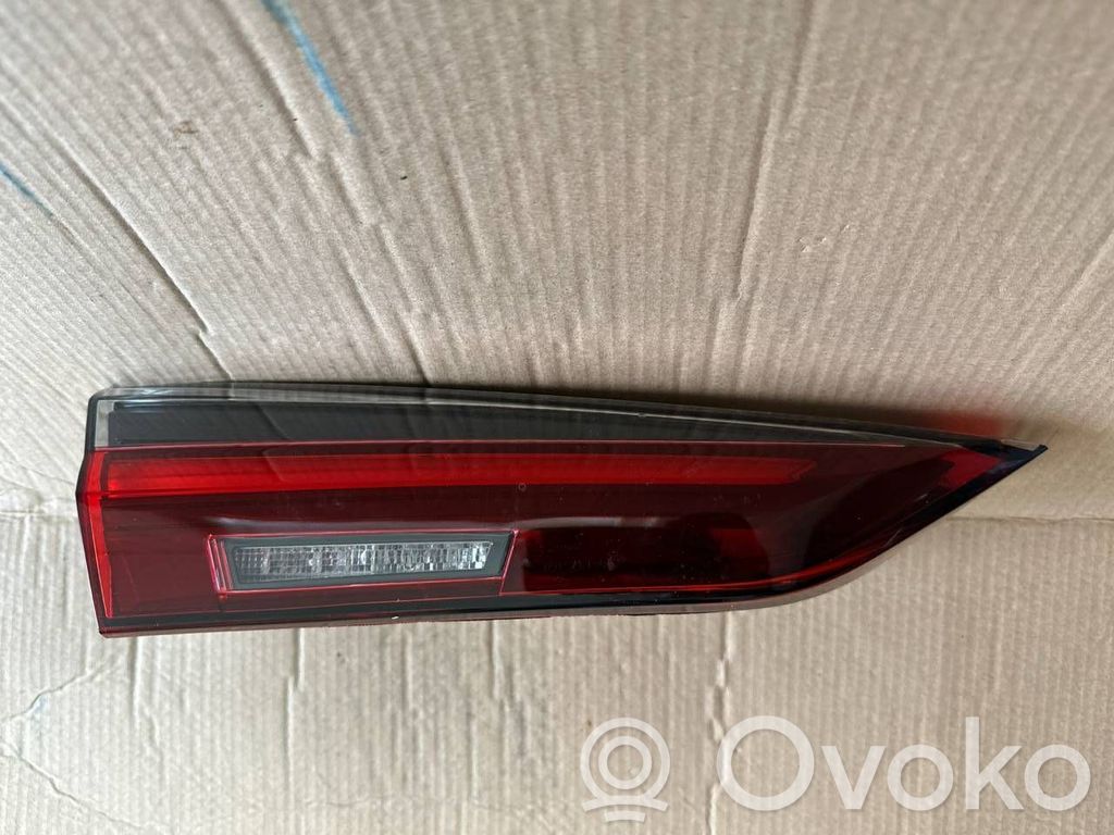 BMW 4 G22 G23 G24 G26 Luci posteriori del portellone del bagagliaio 