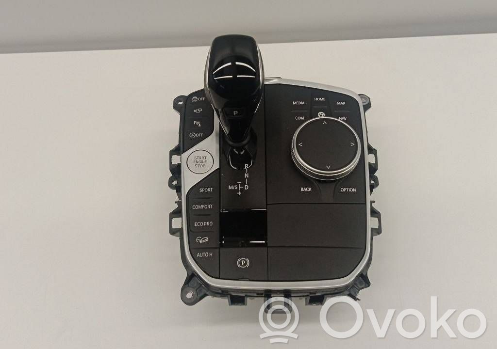 Unité de commande console centrale   5A7DFD5,023B285CP7656,16046610,901702205035