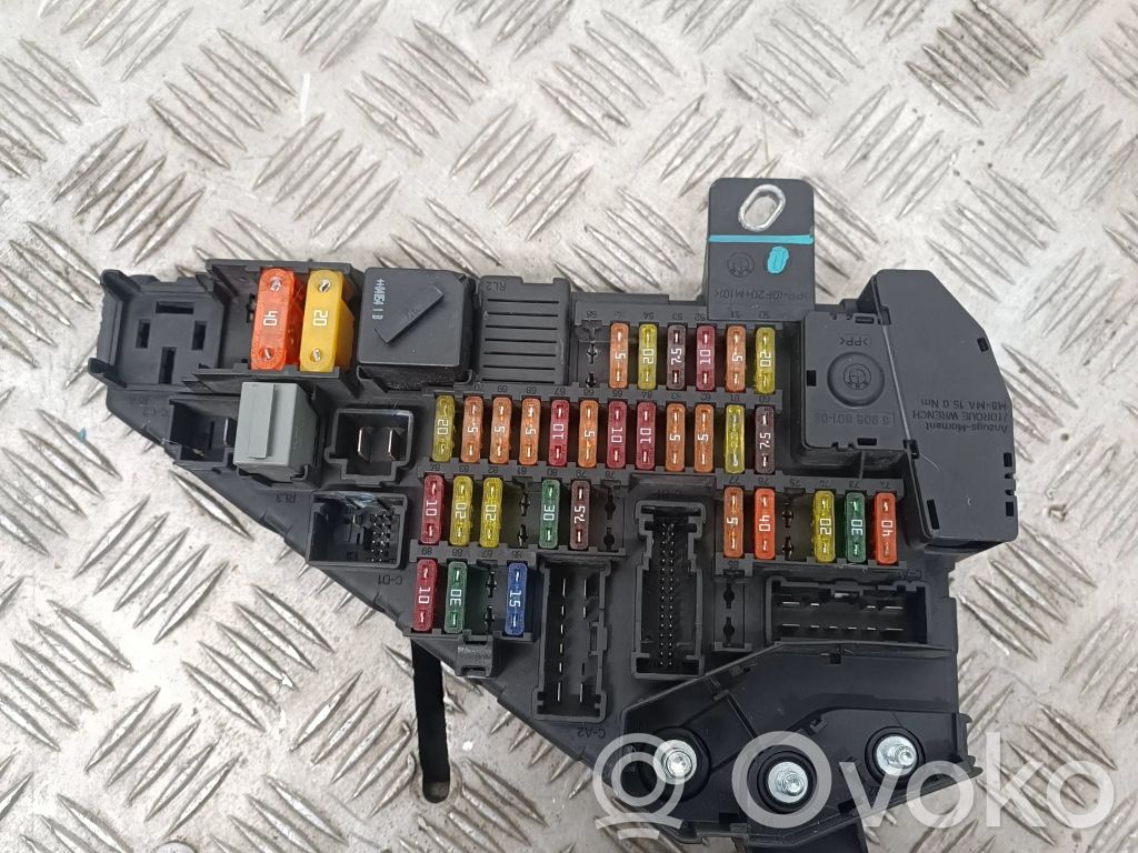 Fuse module   6906603