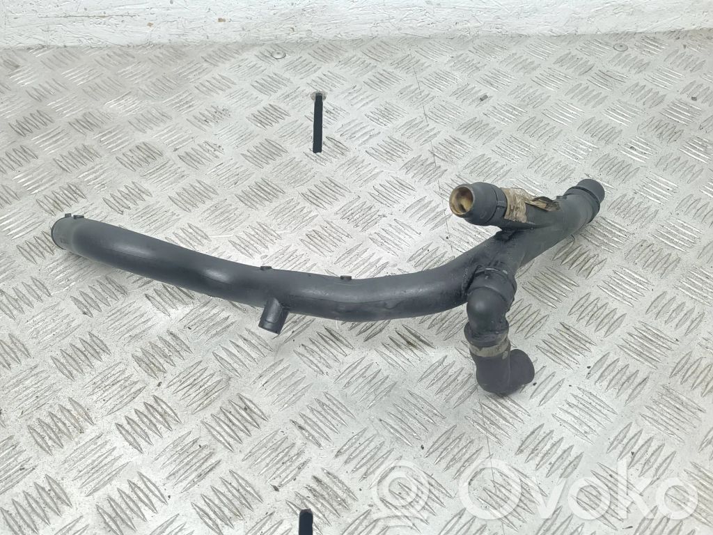 Engine coolant pipe/hose   7787380