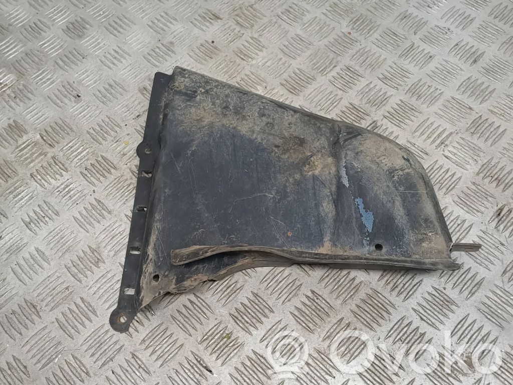 BMW 5 E60 E61 Cita veida apakšas detaļa 