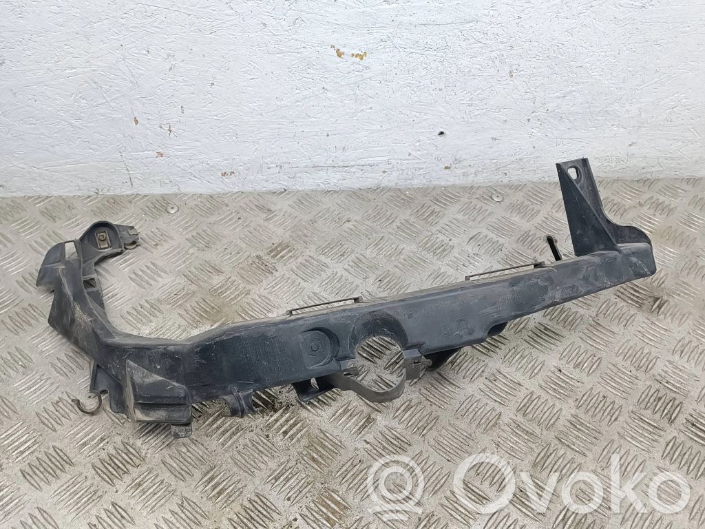 Headlight/headlamp mounting bracket   7116708