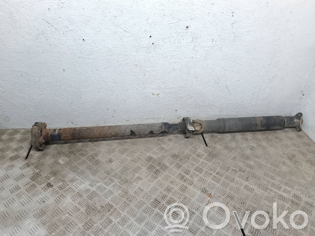 BMW 1 E81 E87 Kardanas komplekte 
