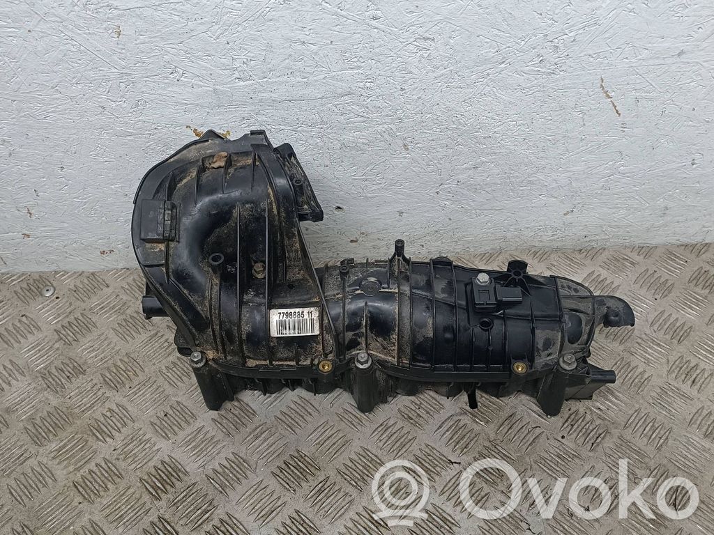 BMW 1 E81 E87 Intake manifold 