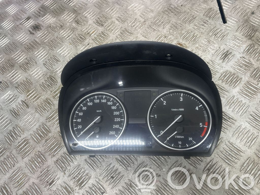 BMW 3 E90 E91 Spidometrs (instrumentu panelī) 