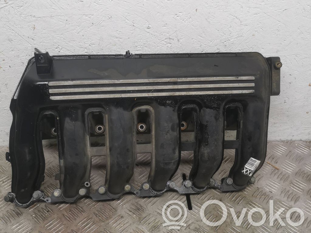 BMW 5 E39 Kolektor ssący 