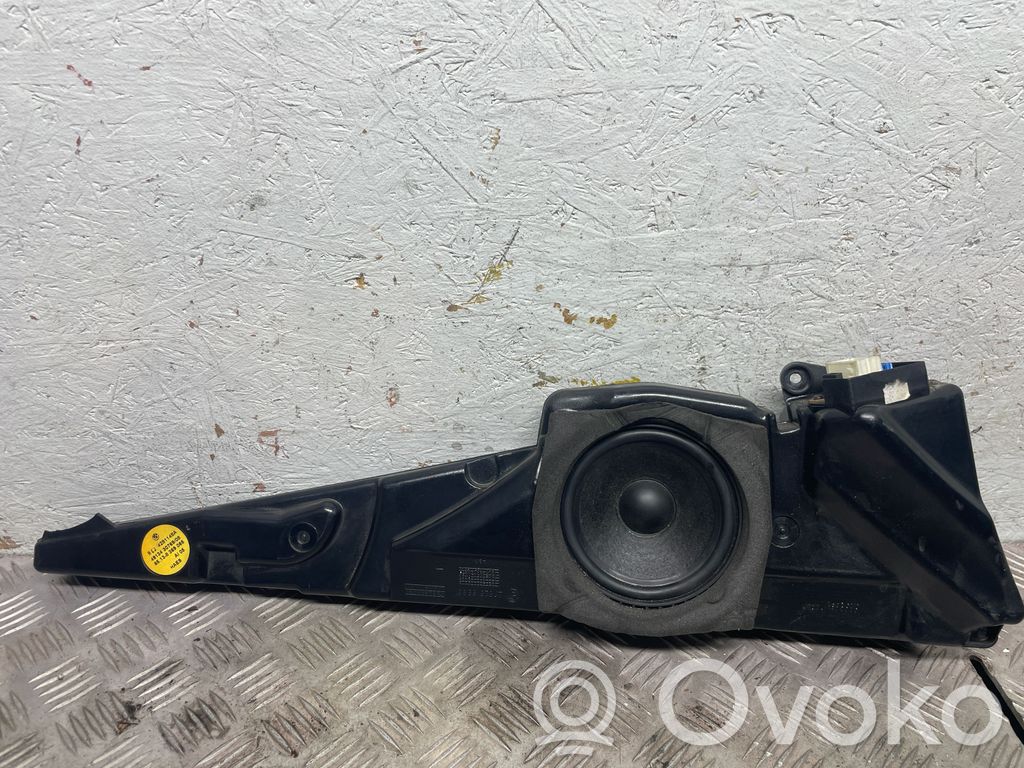 BMW 5 E39 Front door speaker 
