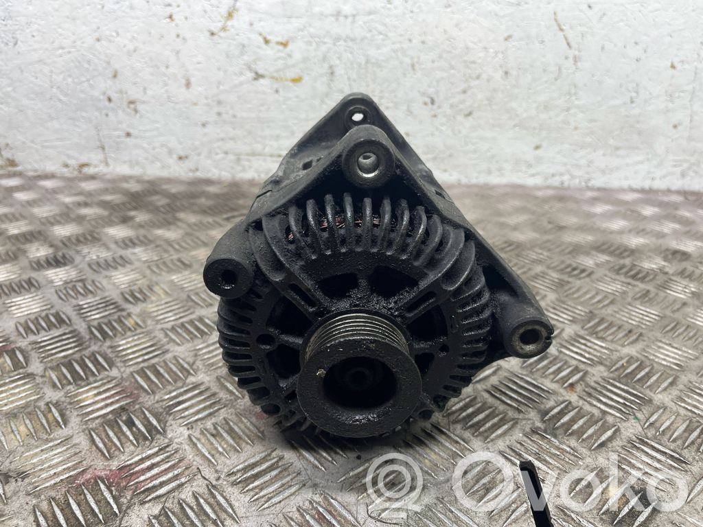 BMW 5 E60 E61 Alternador 