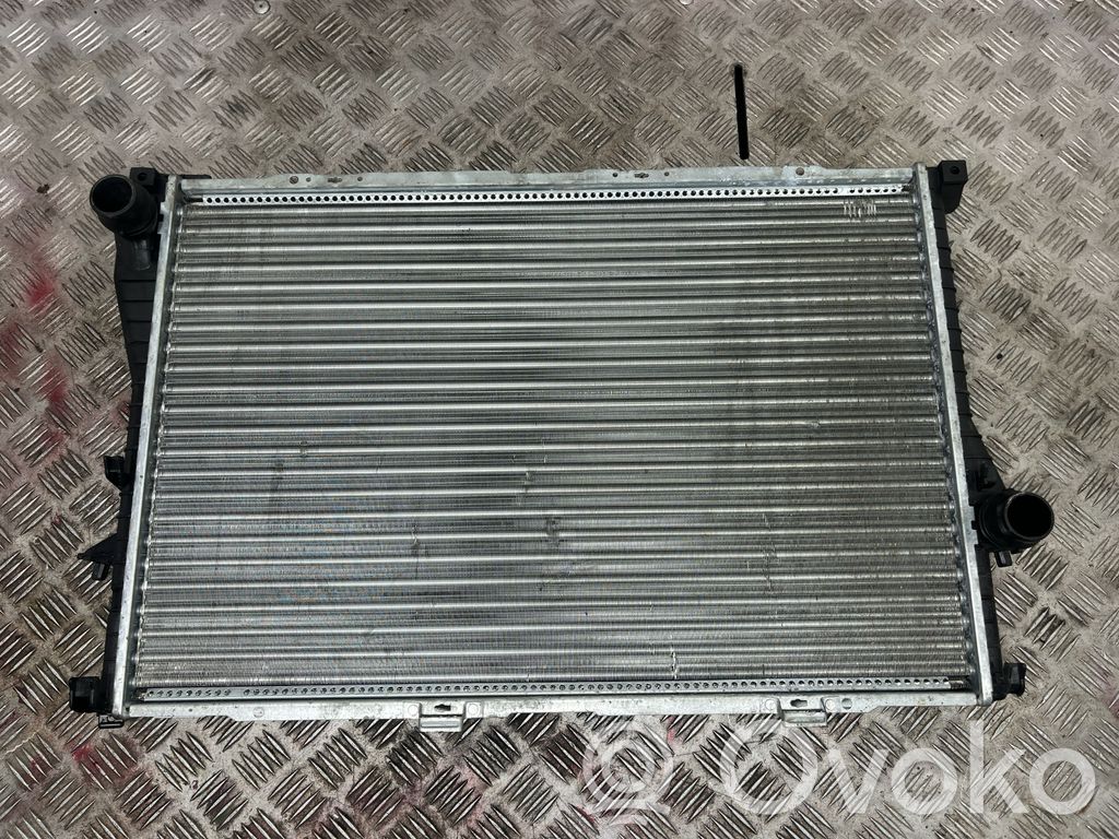 Wasserkühler   D7B002TT