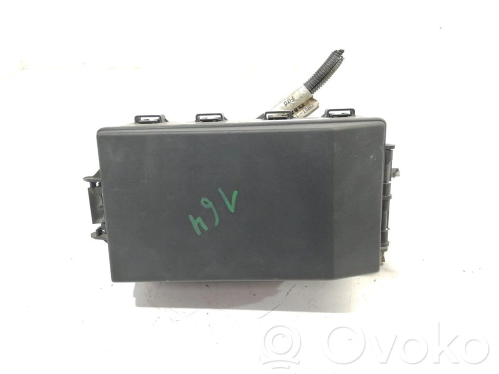Fuse module   518276100