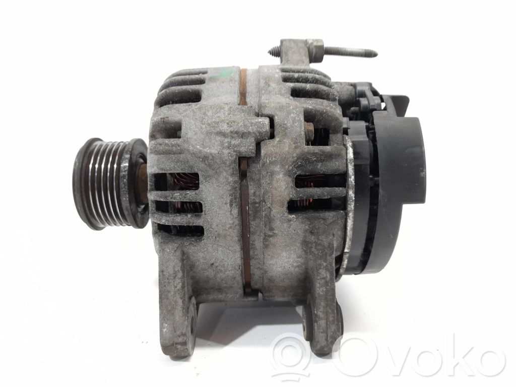 Alternador   8200390675