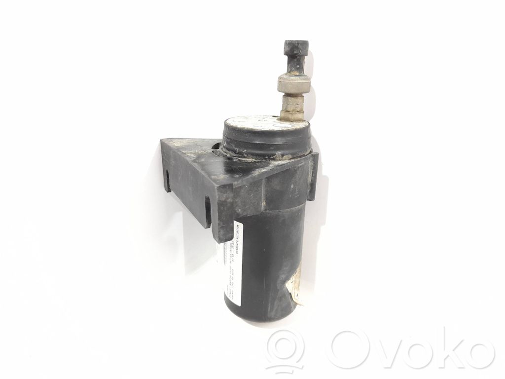 Renault Master II Radiateur condenseur de climatisation 