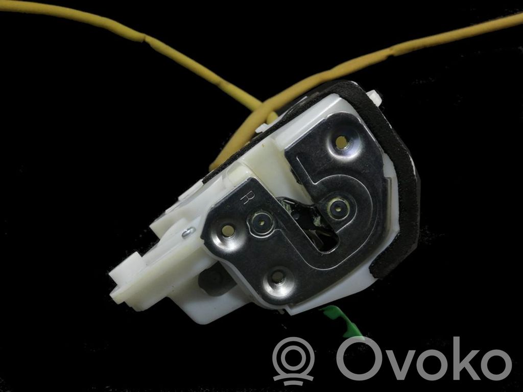 Mazda 2 Front door lock 