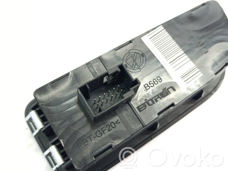 Peugeot Bipper Light switch 