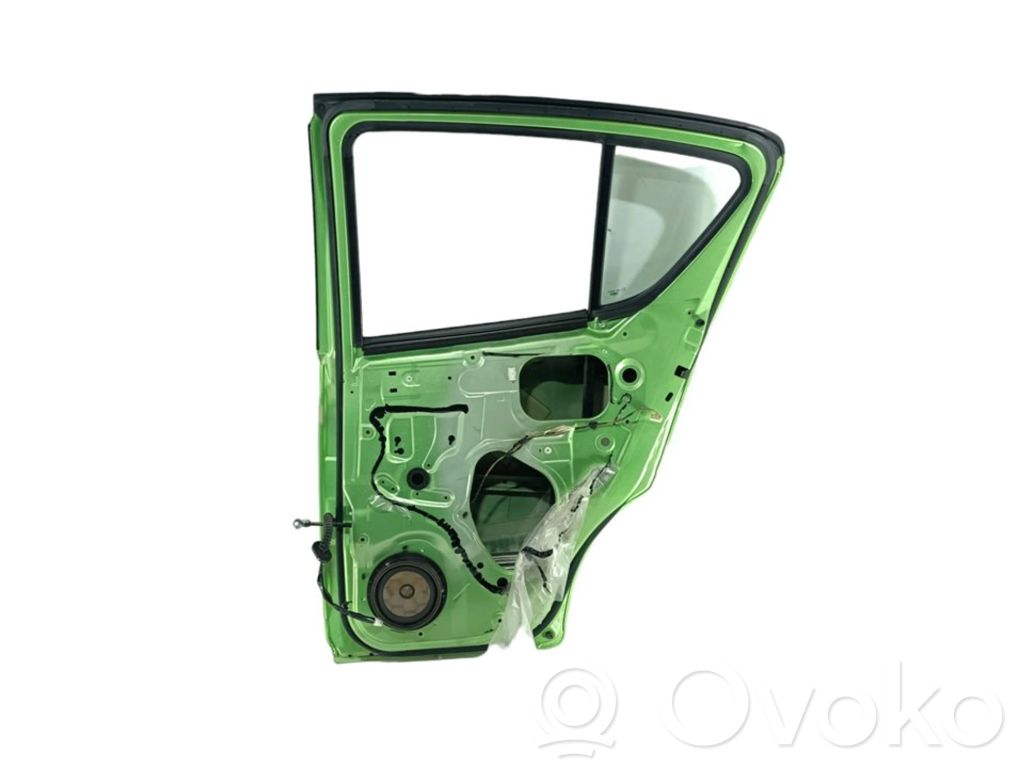 Suzuki Splash Galinės durys 