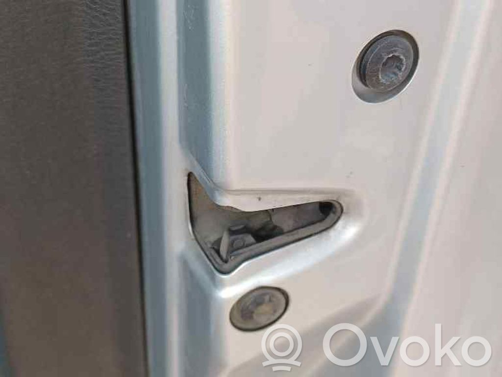 Volkswagen Golf IV Zamek drzwi przednich 