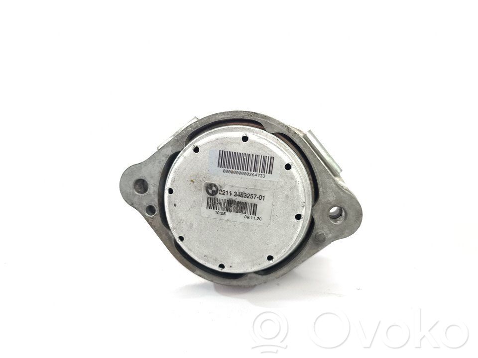 BMW X3 E83 Engine mount bracket 
