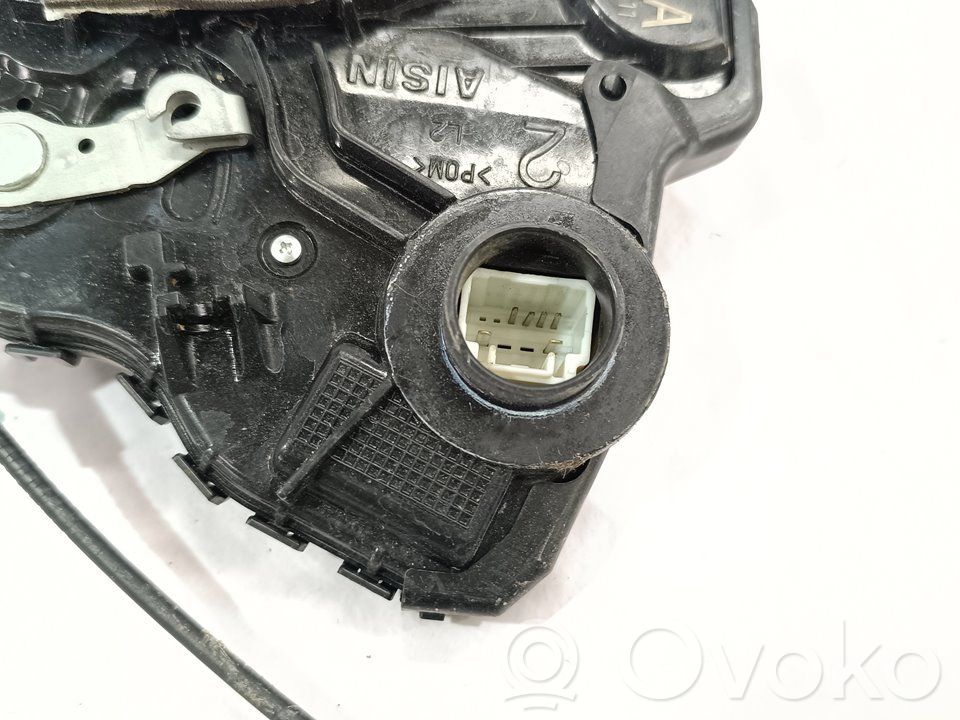 Toyota Urban Cruiser (XP110) Front door lock 