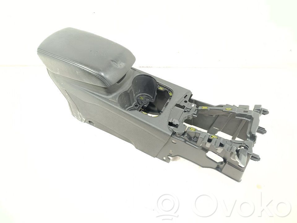 Ford Focus Center console 