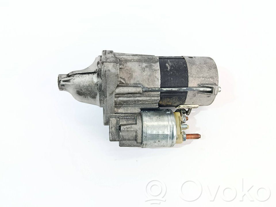 Стартер   670683